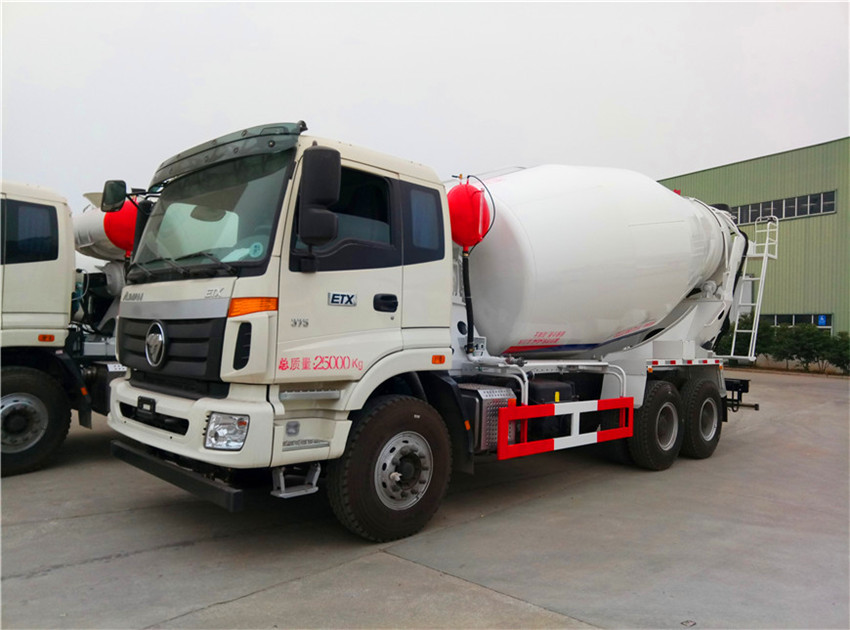 福田欧曼12-13方搅拌车